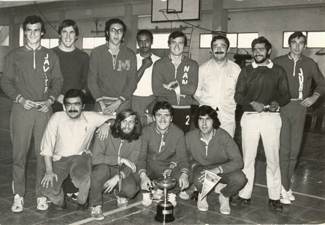 Descripci�n: C:\Users\AULA2\Desktop\antalumnos\voleibol\Imagenes\Ascenso-a-1-Division-Murcia-Abril-1973.jpg