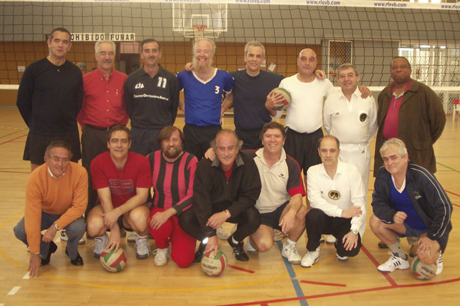Descripci�n: C:\Users\AULA2\Desktop\antalumnos\voleibol\Imagenes\Asistentes_Partido_C-H_10_03_2007.jpg