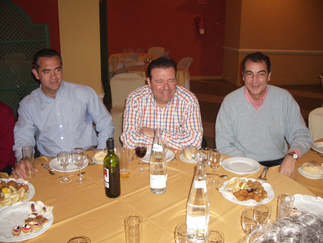 Descripci�n: C:\Users\AULA2\Desktop\antalumnos\voleibol\Imagenes\Comida-CH-18-03-2006_5.jpg