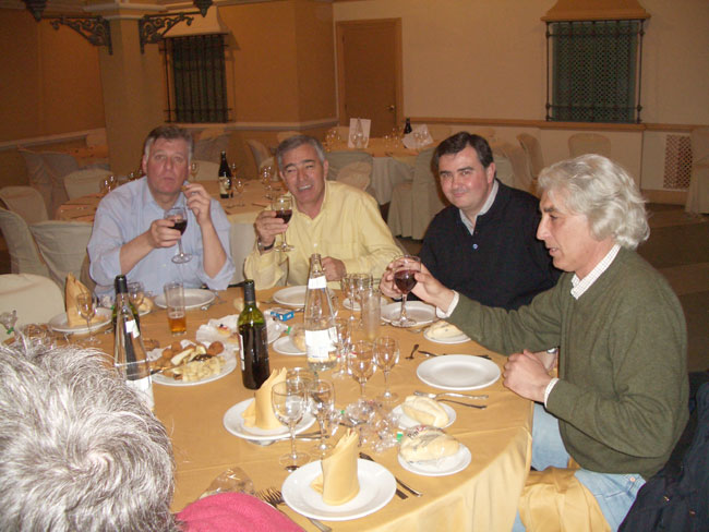 Descripci�n: C:\Users\AULA2\Desktop\antalumnos\voleibol\Imagenes\Comida-CH-18-03-2006_6.jpg