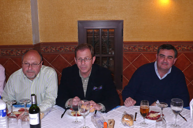 Descripci�n: C:\Users\AULA2\Desktop\antalumnos\voleibol\Imagenes\Comida_C-H_21-02-2009_5.jpg