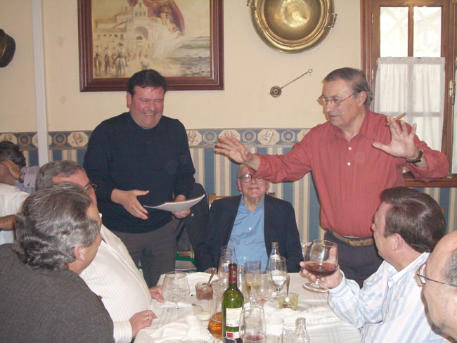 Descripci�n: C:\Users\AULA2\Desktop\antalumnos\voleibol\Imagenes\Fernando-Avila-12-03-2005.jpg