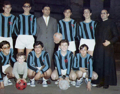 Descripci�n: C:\Users\AULA2\Desktop\antalumnos\voleibol\Imagenes\Iinfantil-1966-67-2004.jpg