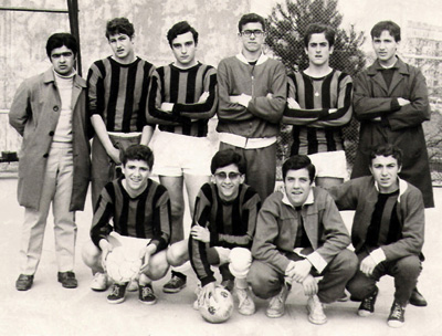 Descripci�n: C:\Users\AULA2\Desktop\antalumnos\voleibol\Imagenes\Juvenil-1967-68-12-03-2005.jpg