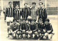 Descripci�n: Descripci�n: C:\Users\AULA2\Desktop\antalumnos\voleibol\Imagenes\Juvenil-1967-68-Pat-Columnas-General.jpg
