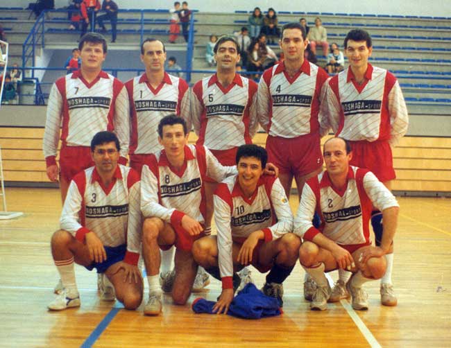 Descripci�n: C:\Users\AULA2\Desktop\antalumnos\voleibol\Imagenes\Noshaga-1989-90.jpg