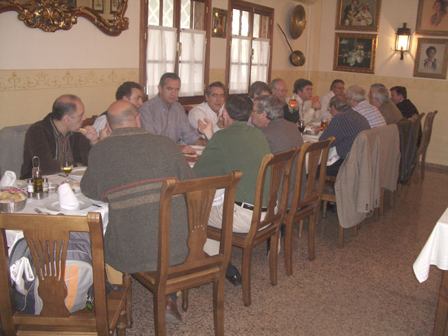 Descripci�n: C:\Users\AULA2\Desktop\antalumnos\voleibol\Imagenes\comida_C-H-10-03-2007_1.jpg
