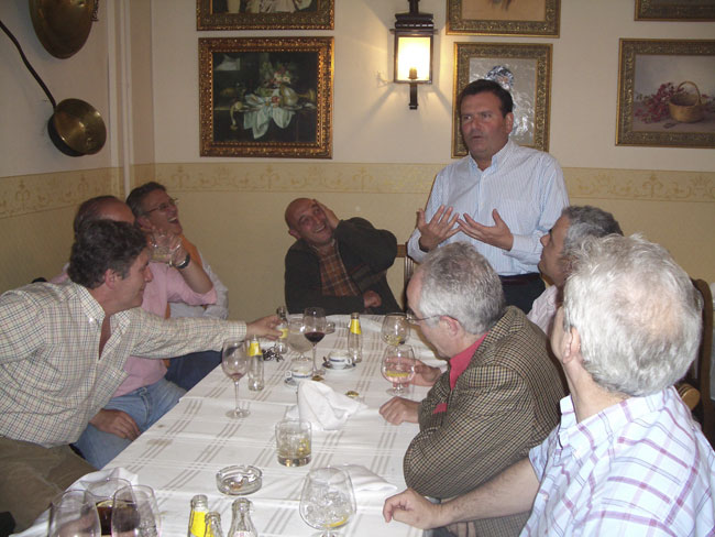 Descripci�n: C:\Users\AULA2\Desktop\antalumnos\voleibol\Imagenes\comida_C-H-10-03-2007_6.jpg