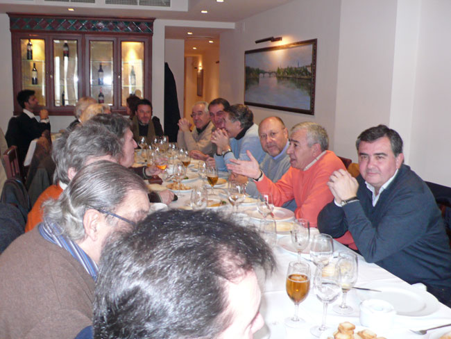 Descripci�n: C:\Users\AULA2\Desktop\antalumnos\voleibol\Imagenes\comida_C-H_13-02-2010_2.jpg
