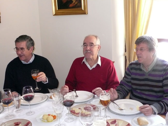 Descripci�n: C:\Users\AULA2\Desktop\antalumnos\voleibol\Imagenes\comida_C-H_Altamira_12-03-2011_7.jpg