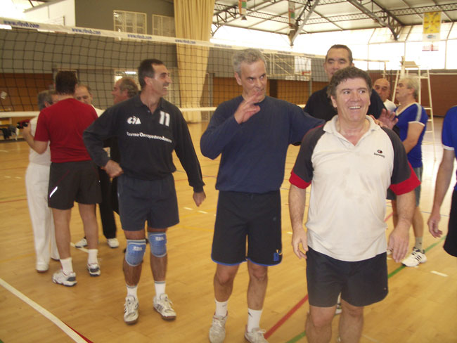 Descripci�n: C:\Users\AULA2\Desktop\antalumnos\voleibol\Imagenes\final_partido_10_03_2007.jpg